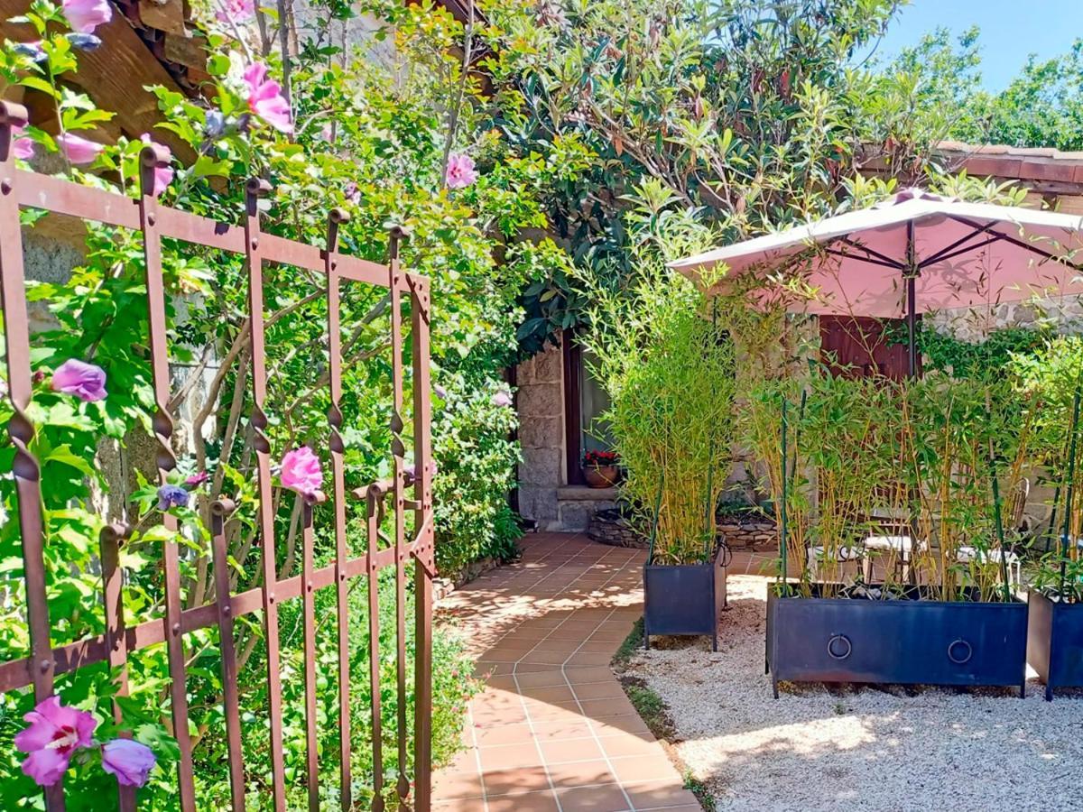 El Patio De Valentina Navacerrada Exterior photo